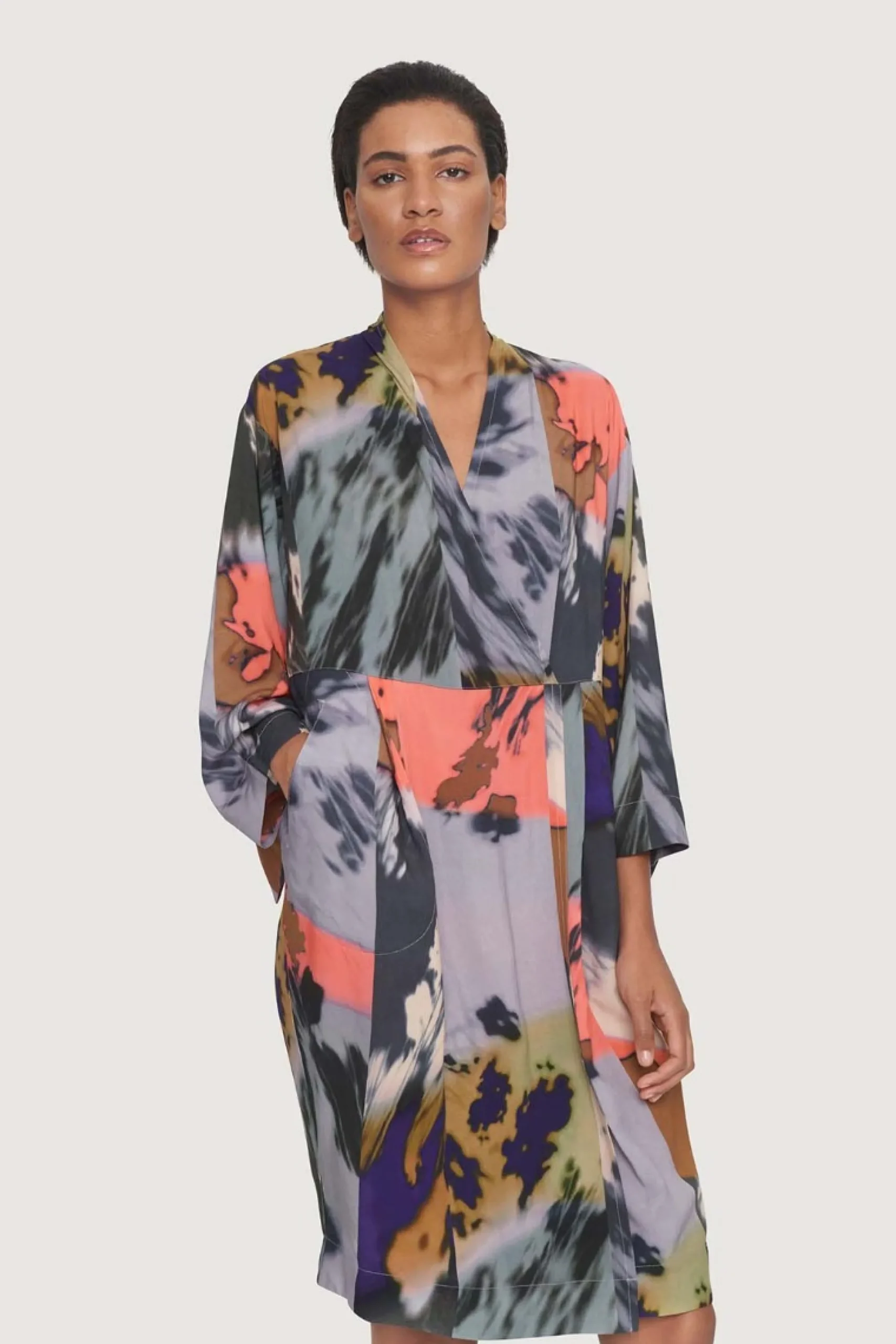 Kjoler<BITTE KAI RAND Haru FSC kimono kjole SHADOWCOLLAGE