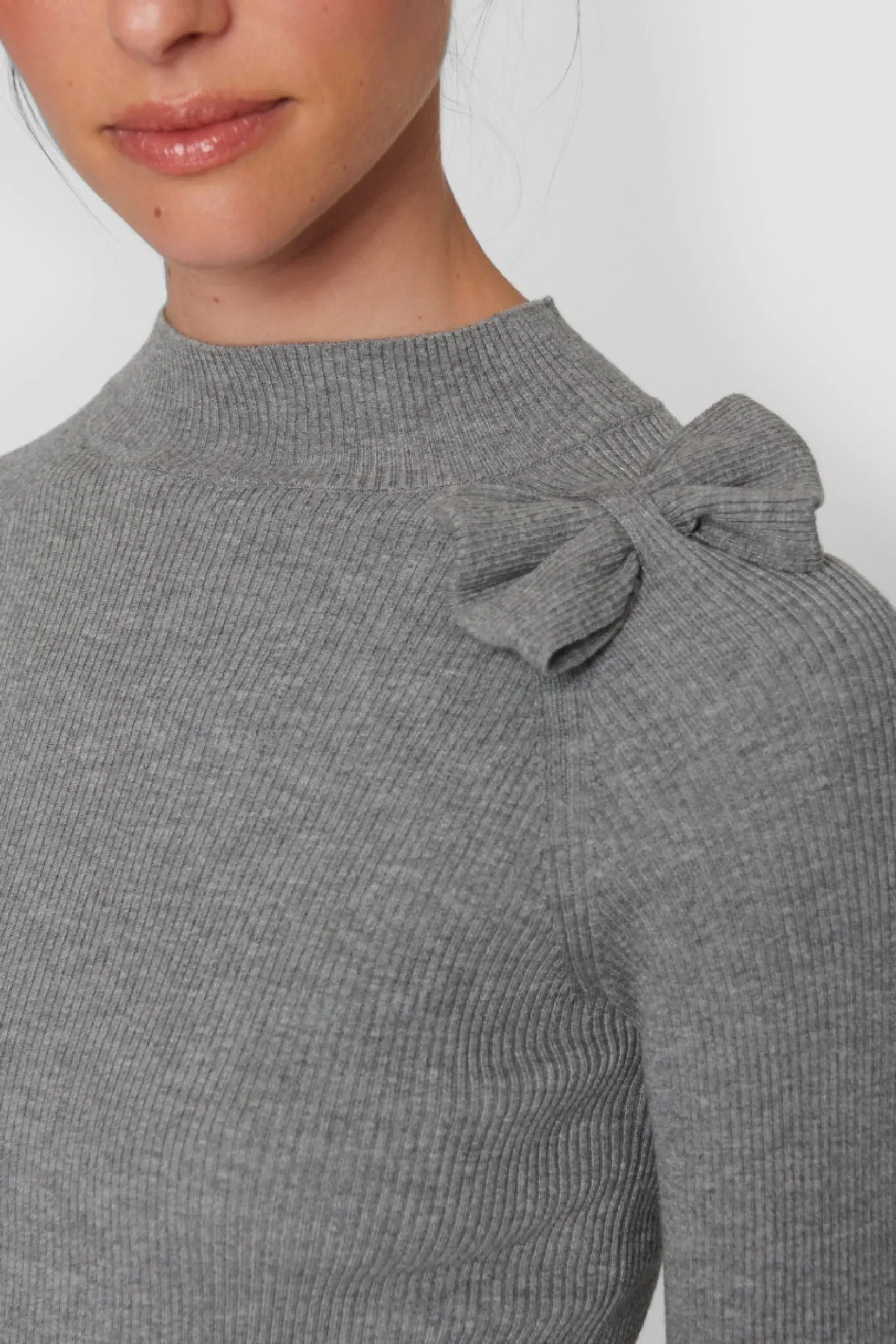 Bluser | Strik<BITTE KAI RAND Saku knit bluse med sløjfe BLACK