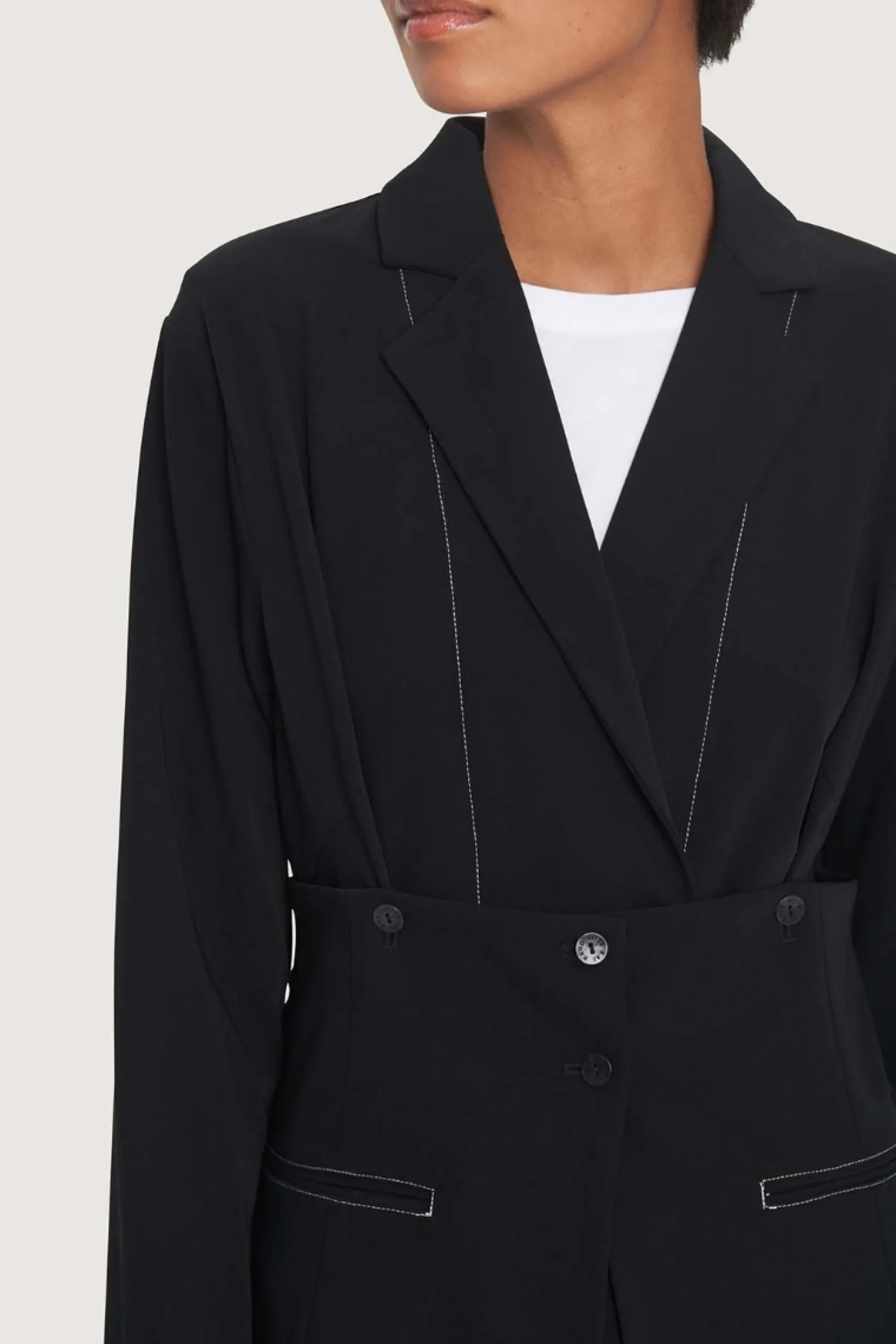 Jakker & Blazere<BITTE KAI RAND Tokyo twill jakke med bælte BLACK